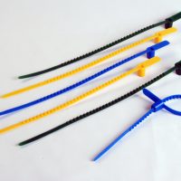 plastic-strip-seals